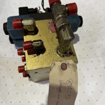 VALVE OUTRIGGER MANIFOLD